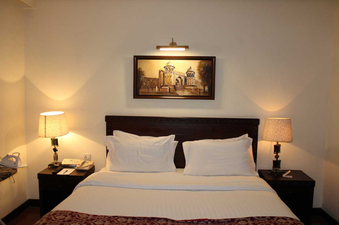 Disabled-friendly-hotel-Room-Ramada-Islamabad