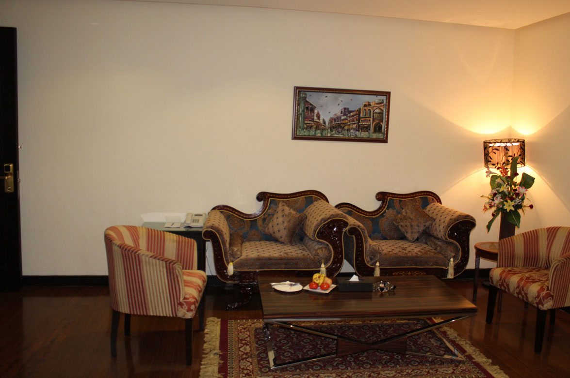 Royal-Suite-Accommodation-Islamabad-Ramada-Islamabad-5